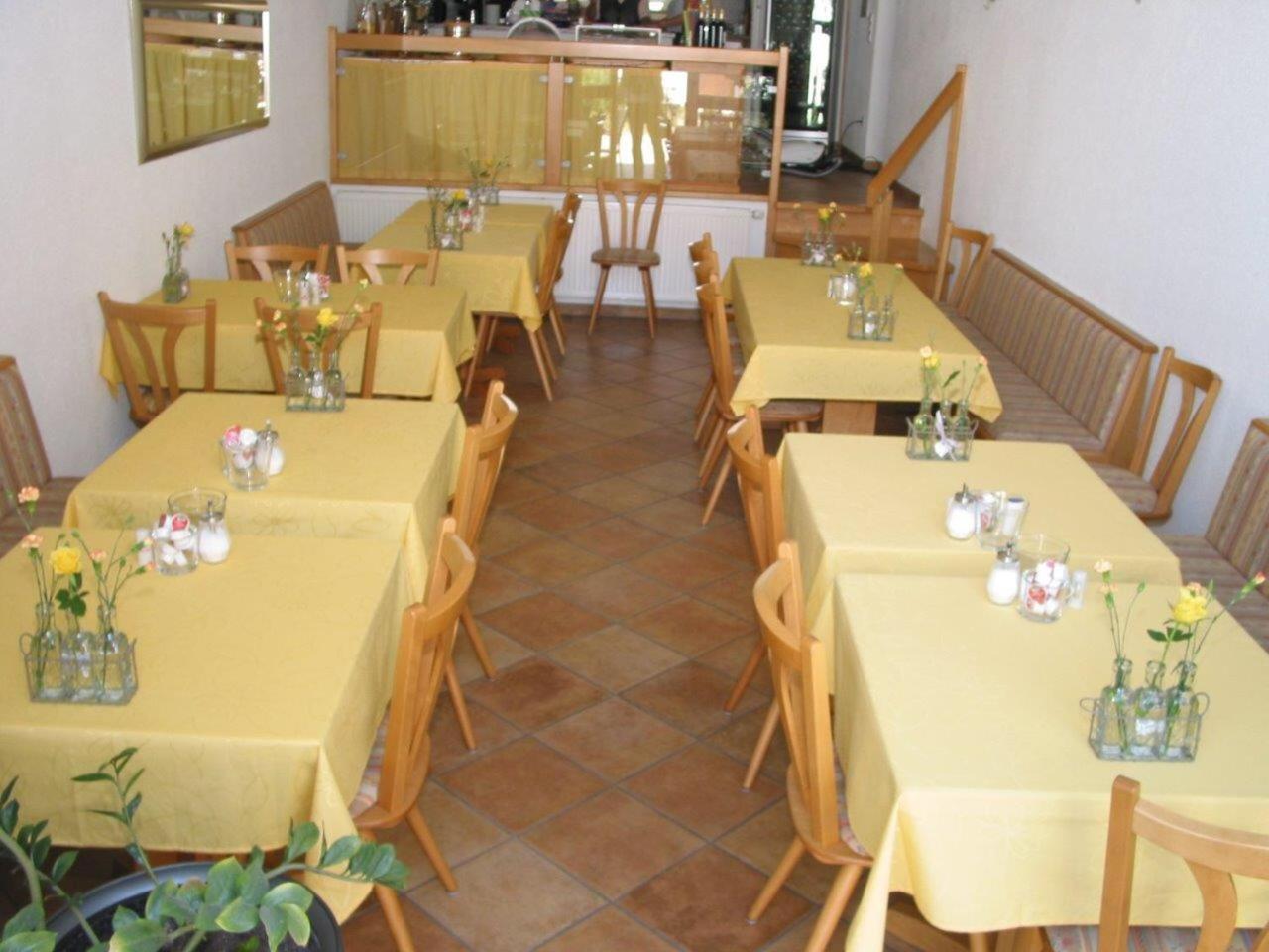 Hotel Gaestehaus Theresia Garni Muhlheim an der Donau Exterior photo